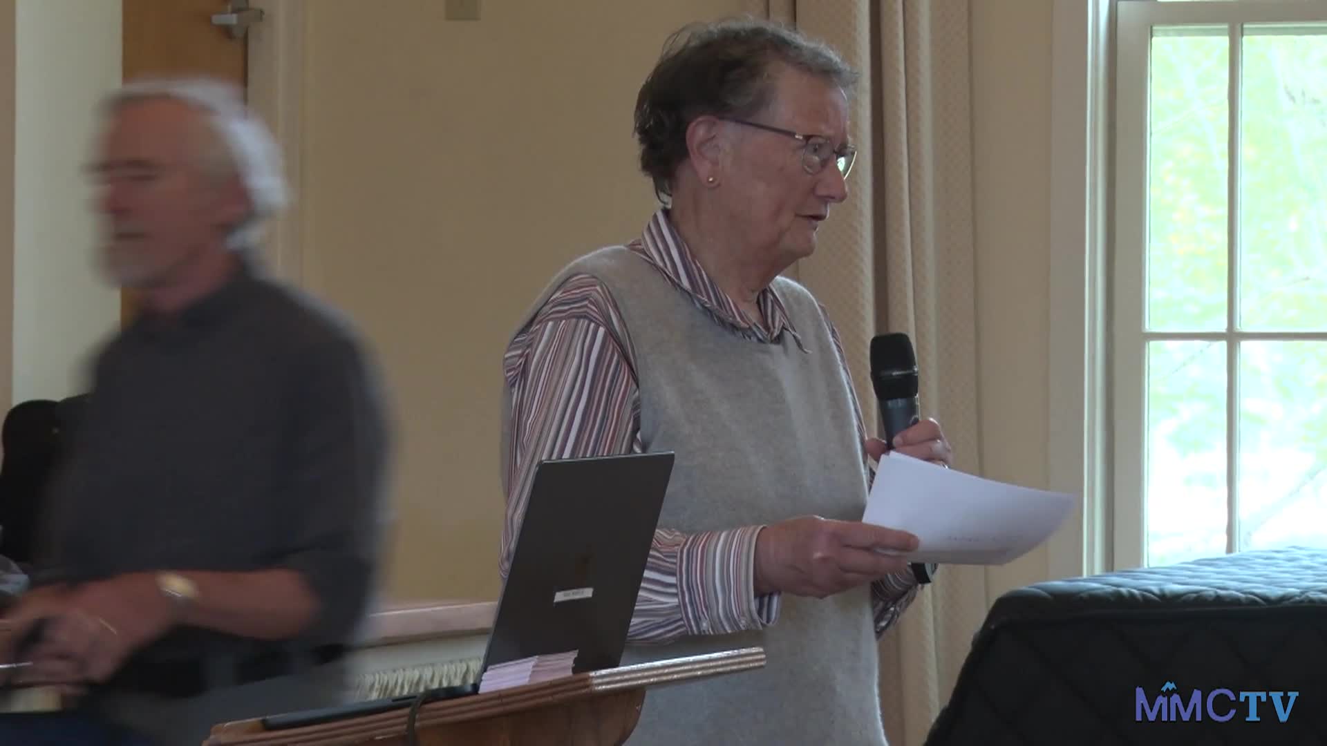 Community Senior Center: 'Identity Theft'