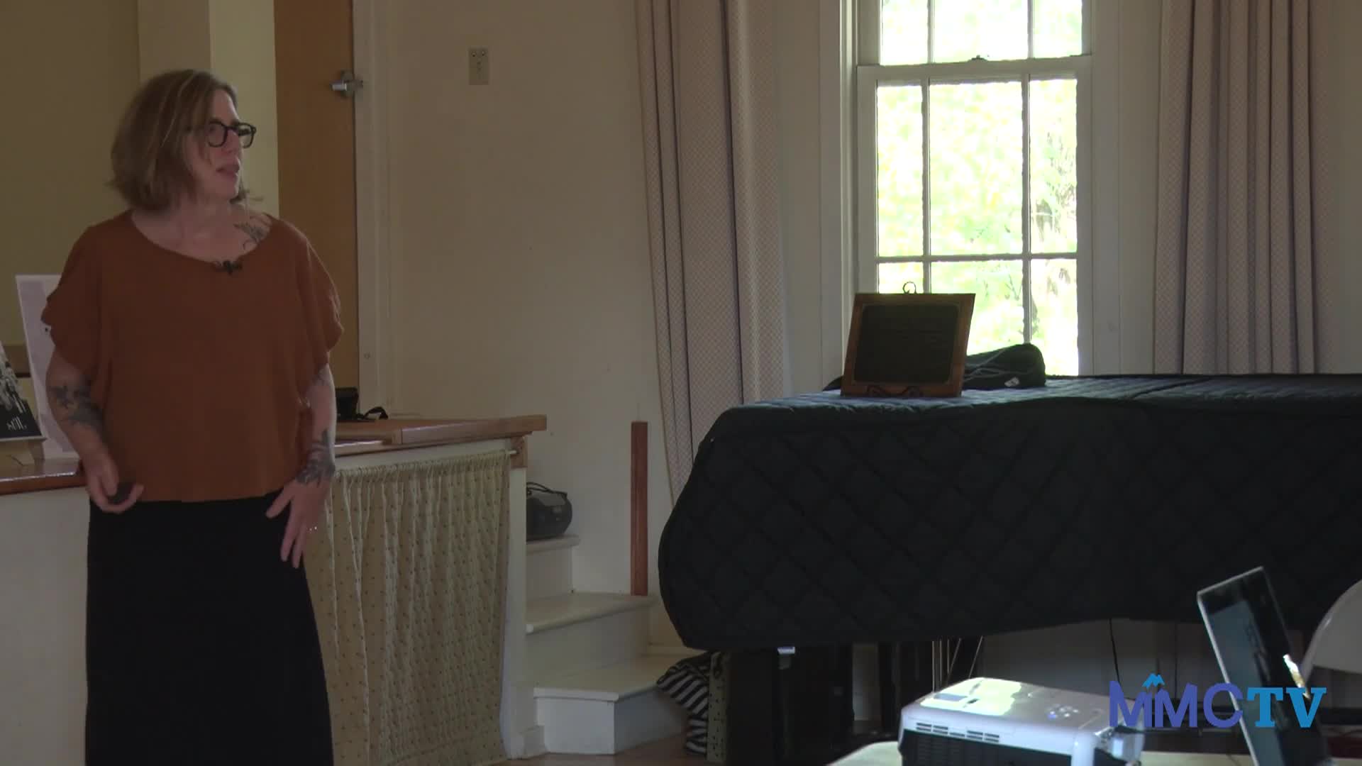 Community Senior Center: 'Lisa Sylvester On Being Brave'