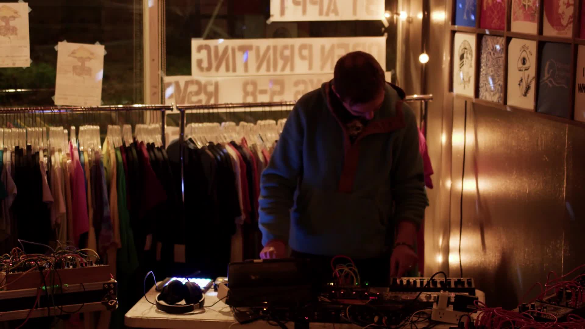 Circuits In The Woods: 'Pashtron At The Wonky Press'